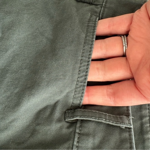 Loft Olive Green Crop Pants - Picture 4 of 6